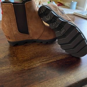 Sorel Joan of Arctic